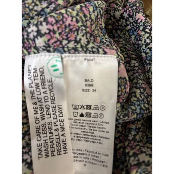 Ganni Blouse Long Sleeve Crepe Floral Print V Neck Top Sz EU34/ US2 Oversized - Picture 9 of 9